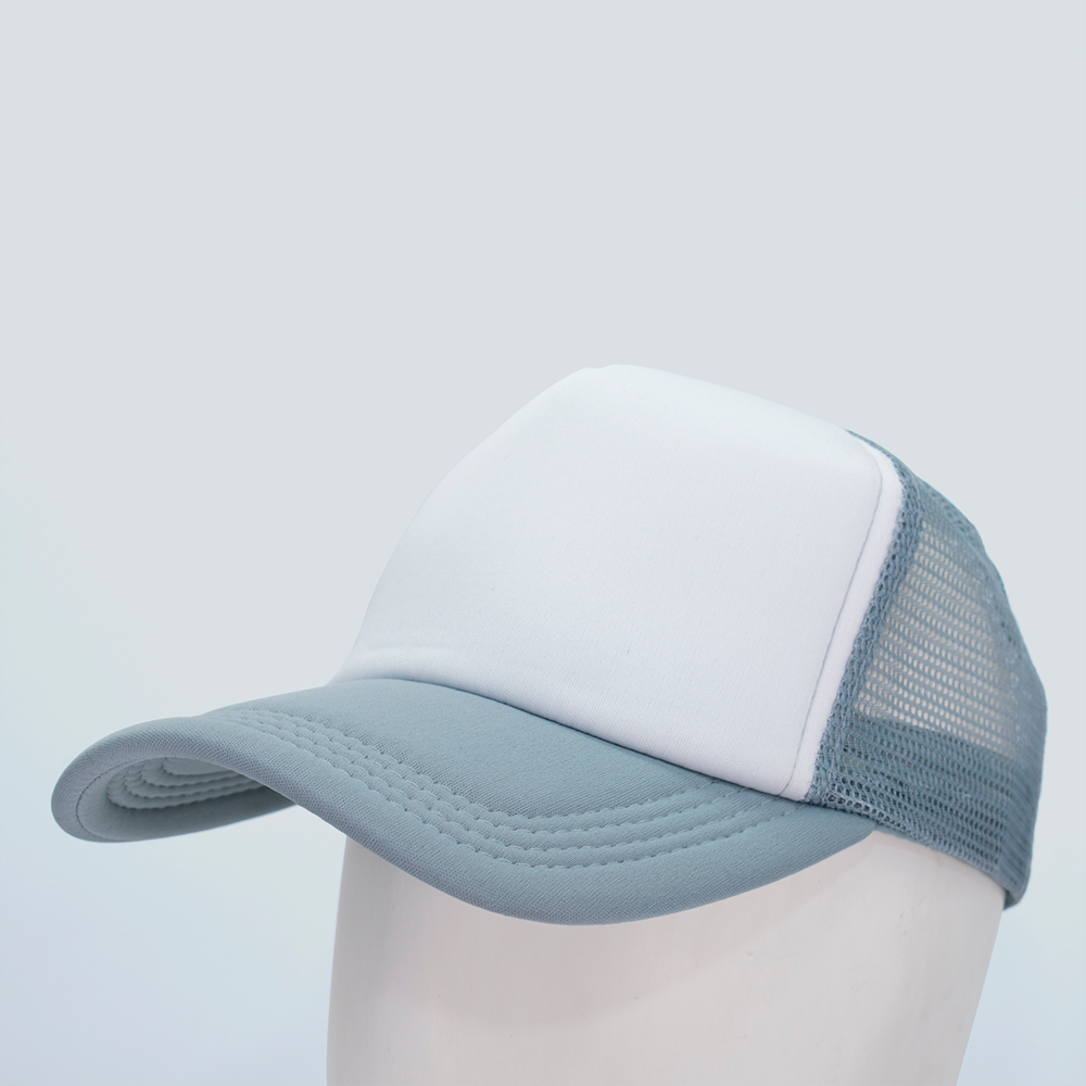 GORROS CON MALLA